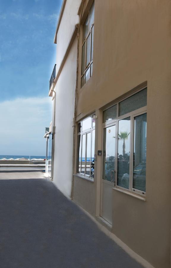 Salty Alley Seaside Apartment Rétino Exterior foto